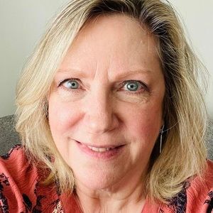 Meet your Posher, Sandy